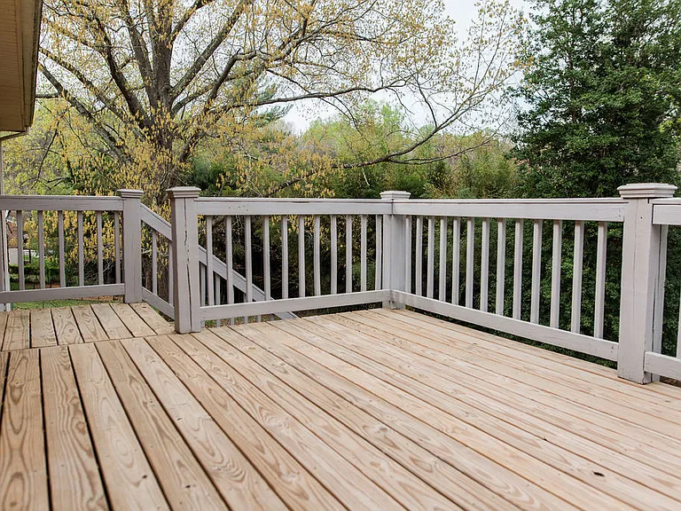 1111 McCausland St — Photo 20