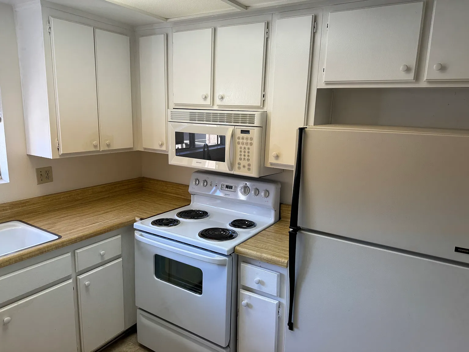 1 bed, 759 sqft, $2,200 — Photo 2