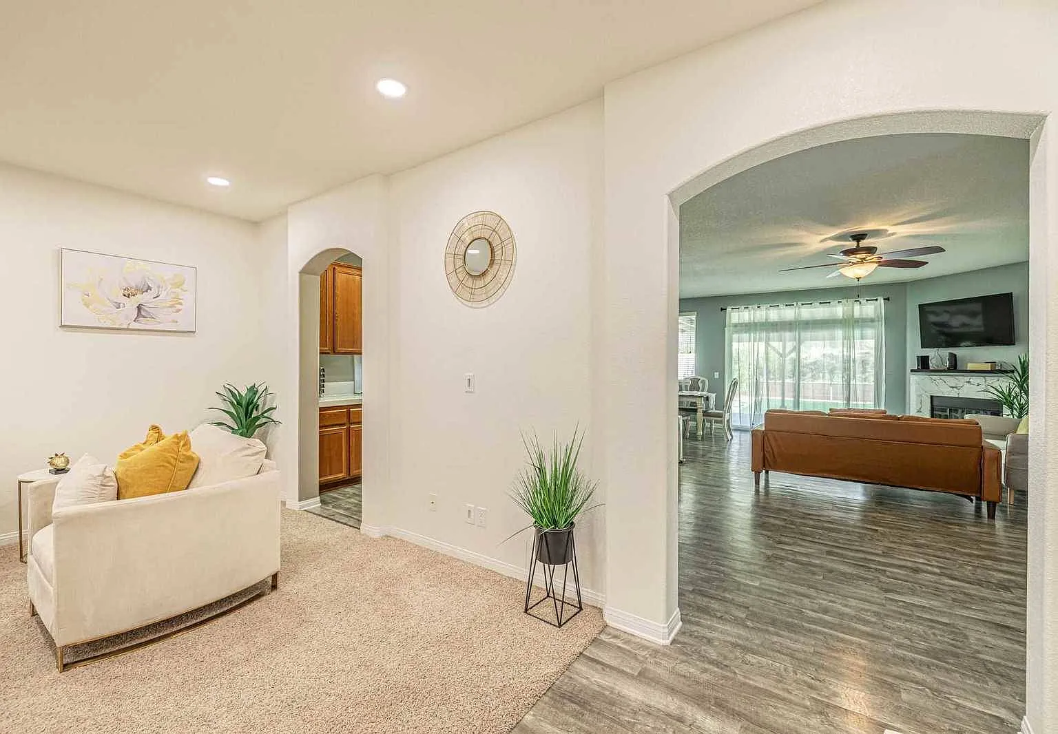 4 bed, 2078 sqft, $6,000 — Photo 4