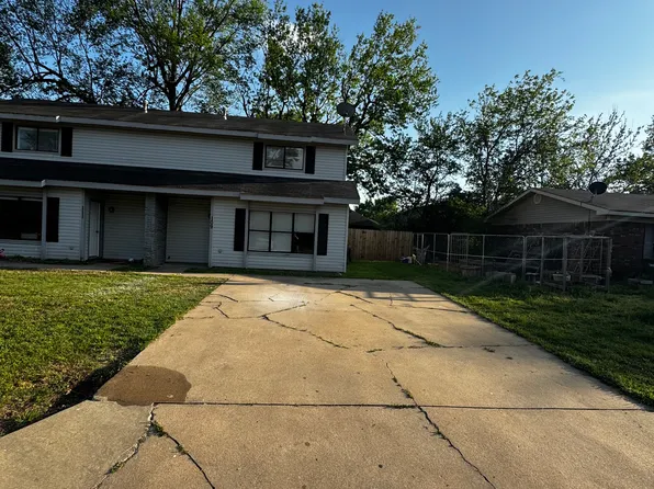 109 & 111 E Adobe St #109, Fayetteville, AR 72703