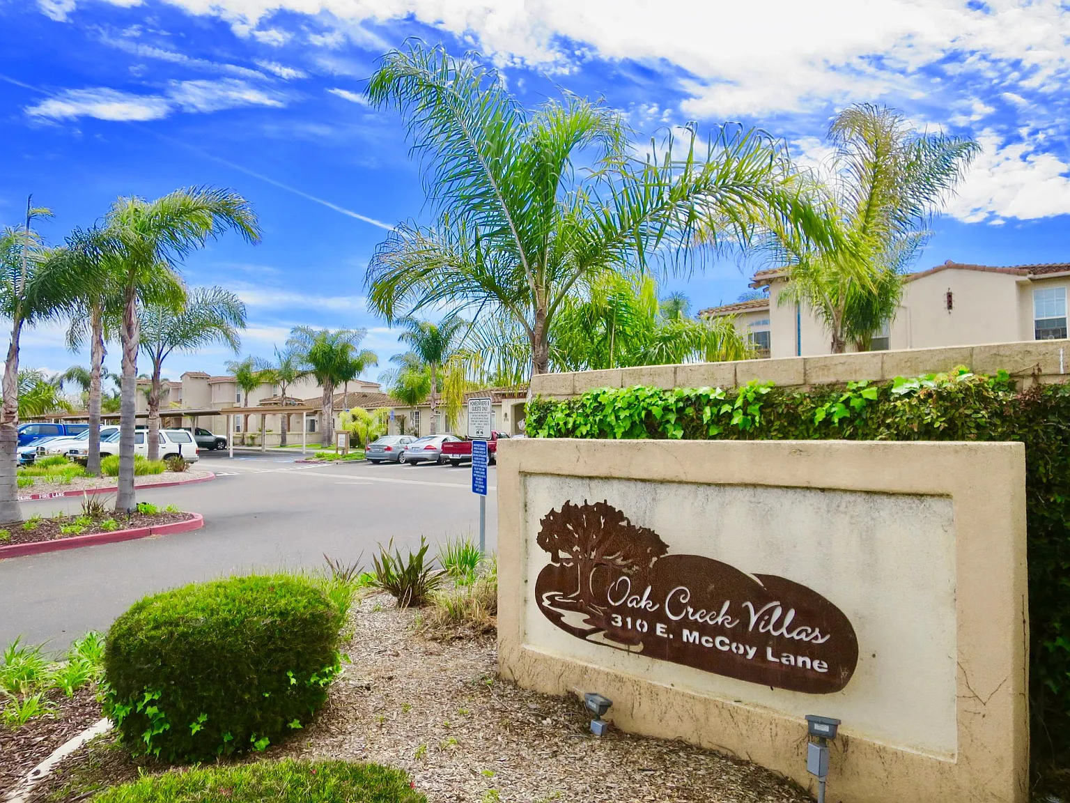310 E McCoy Ln — Photo 4