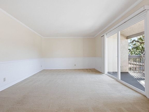 5th image of 8571 Villa La Jolla Dr APT K