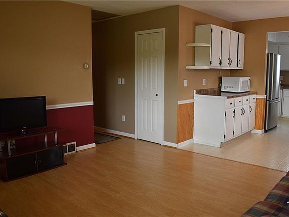5th image of 518 Crocker Blvd