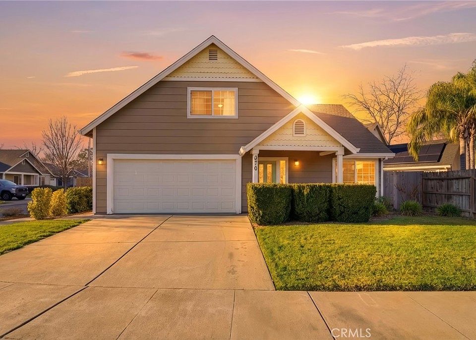 1st image of 370 Yarrow Dr