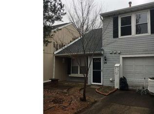 14 Aldeberan Ct, Turnersville, NJ 08012