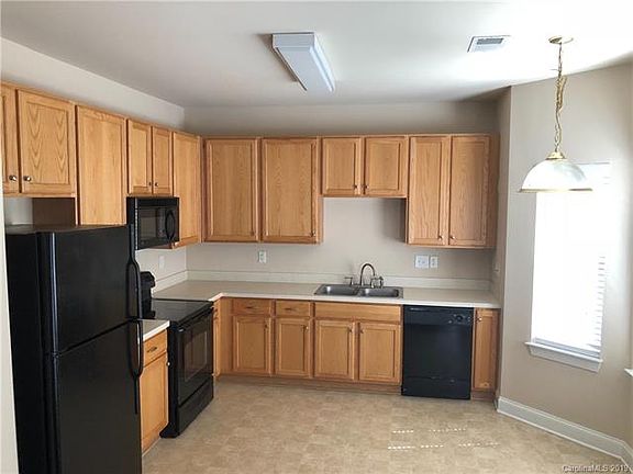 2nd image of 4820 Water Ct