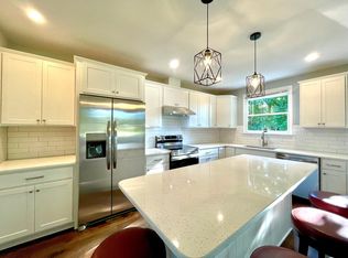 3906 Sykesville Rd, Finksburg, MD 21048