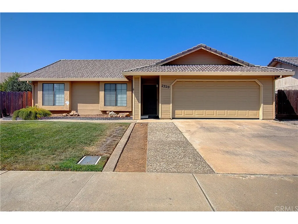 2320 W Pinon Ct photo 1