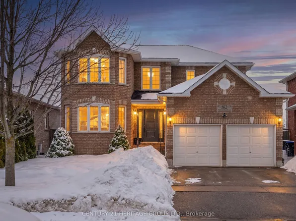 162 Metcalfe Dr, Bradford West Gwillimbury, ON L3Z 0A1