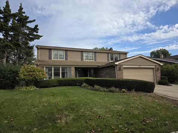 4036 Miller Dr, Glenview, IL 60026