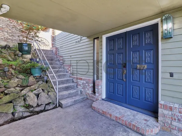 9750 Rainier Ave S #9750, Seattle, WA 98118