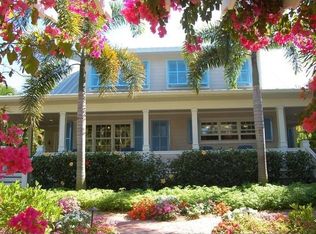 750 8th Ave S, Naples, FL 34102