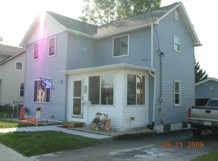 828 S Spring St, Beaver Dam, WI 53916