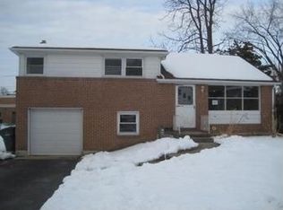 2443 Schoolhouse Ln, York, PA