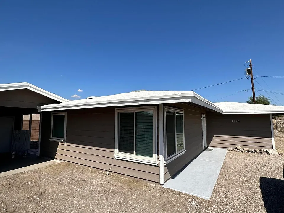 1226 N Lake Havasu Ave