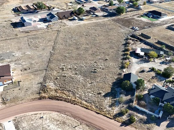 356 S Tanager Dr, Pueblo West, CO 81007