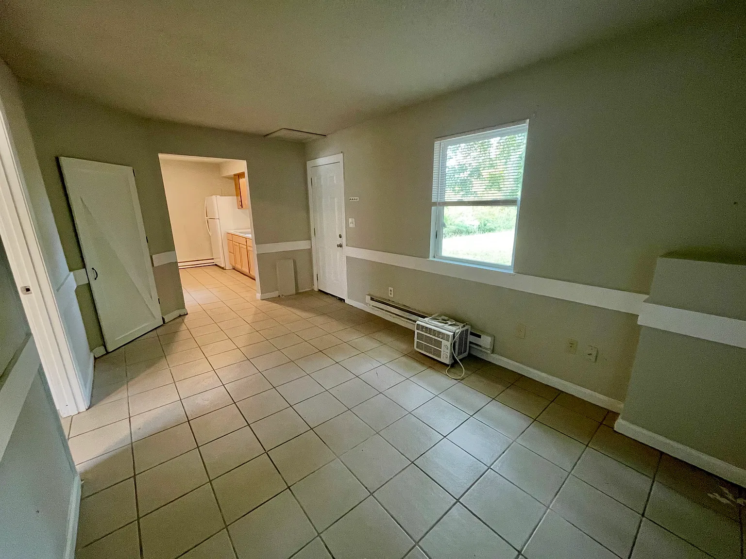 2 bed, 875 sqft, $795 — Photo 4