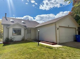 880 Scarborough Dr, Loveland, CO 80538