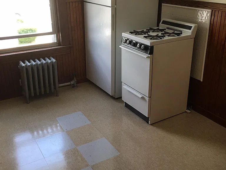 435 Liverpool Ave #2 — Photo 7