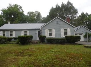 614 Amherst Rd, South Hadley, MA 01075