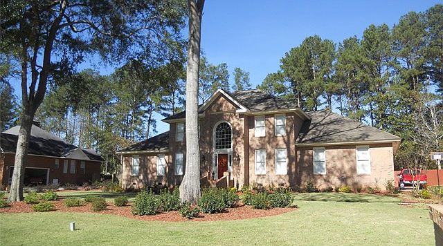 1st image of 128 Cedar Creek Dr