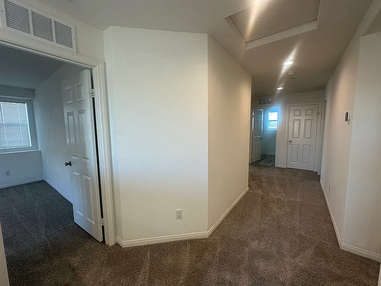12587 Egan Pl — Photo 10