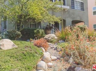 1532 1/2 4th Ave, Los Angeles, CA 90019