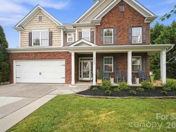 10906 Trout Creek Pl, Davidson, NC 28036