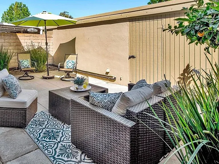 10408 Echo River Ct — Photo 29