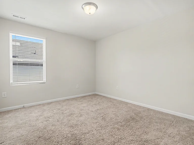 653 Rawls Dr — Photo 12