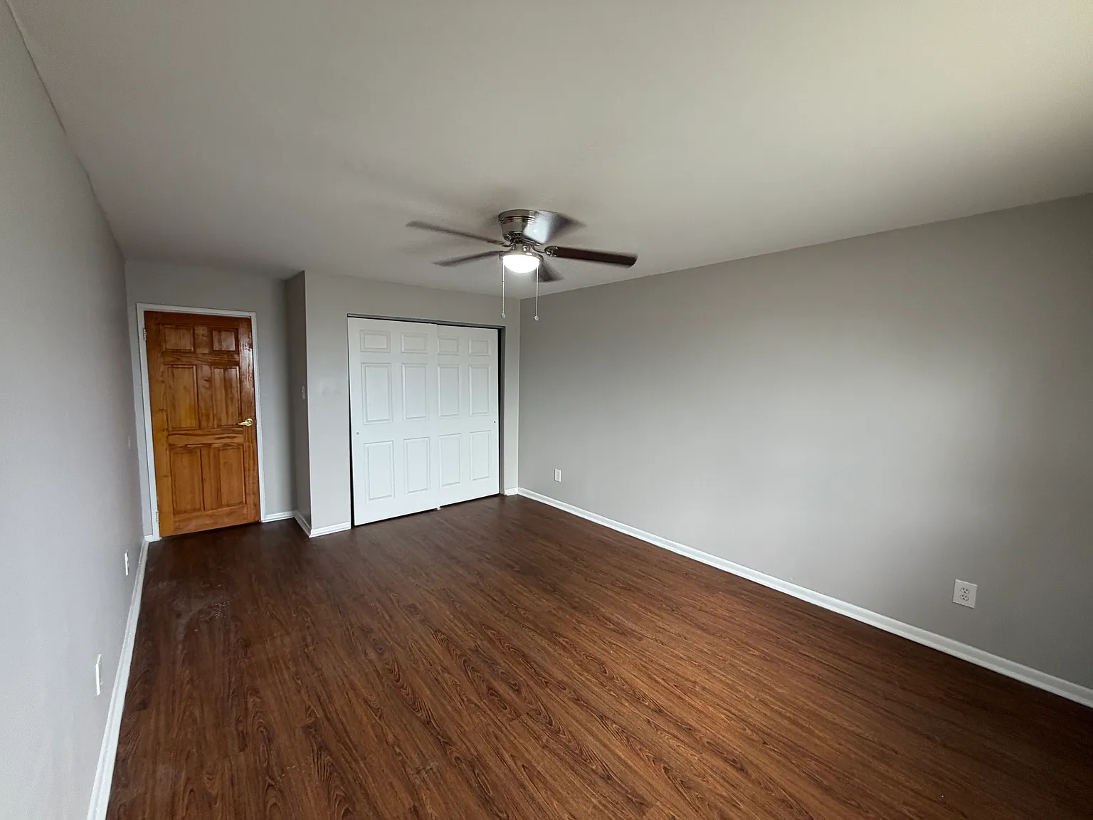 1 bed, 700 sqft, $1,150 — Photo 4