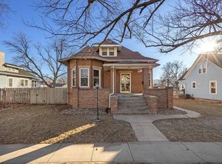 2017 16th St, Columbus, NE 68601