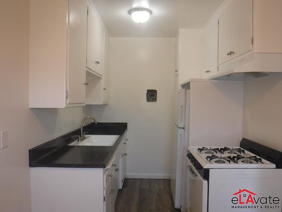 4th image of 360 W Chevy Chase Dr APT 12