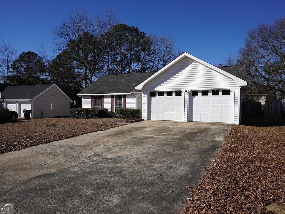 1st image of 102 Cherren Dale Dr