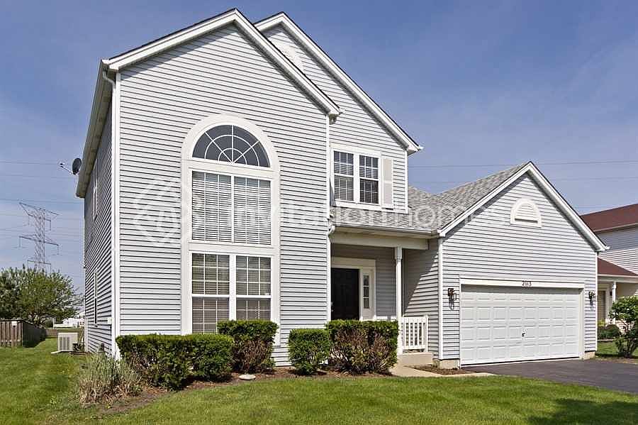 1st image of 2013 Arbor Falls Dr