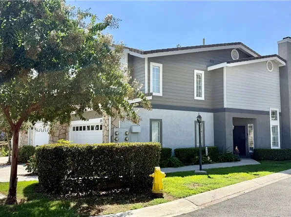 125 Autumn Oaks Ln, Glendora, CA 91741