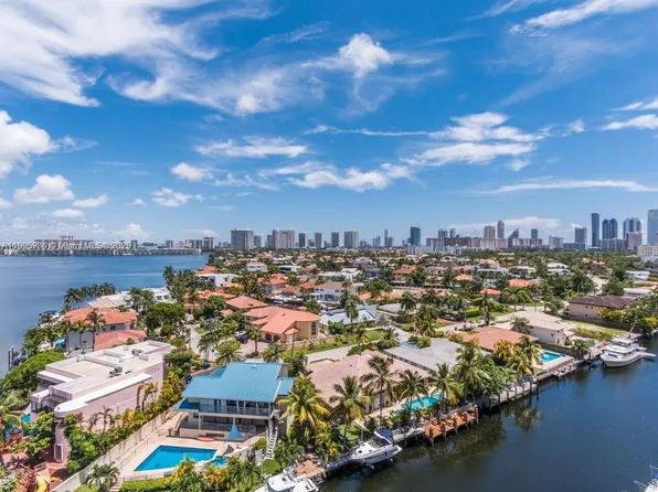 2841 NE 163rd St APT 1211, North Miami Beach, FL 33160