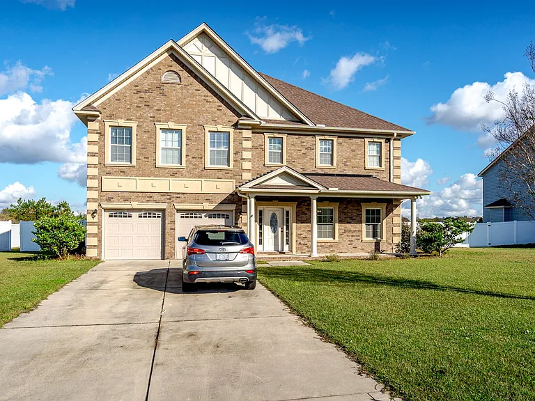 965 McCathern Ave — Photo 3