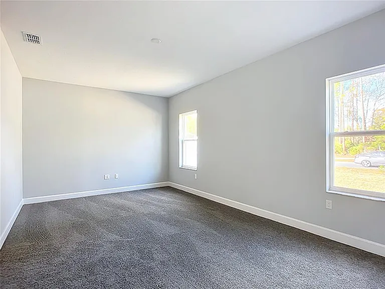 16 Egan Dr — Photo 50