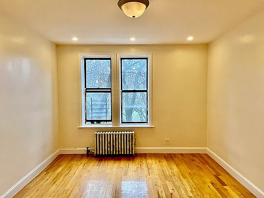 5th image of 1705 Caton Ave APT 4
