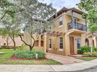 6912 Julia Gardens Dr, Coconut Creek, FL 33073