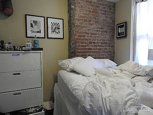 Rented by Point NYC | media 4