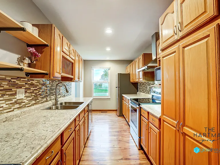 2200 Matrena Dr — Photo 12