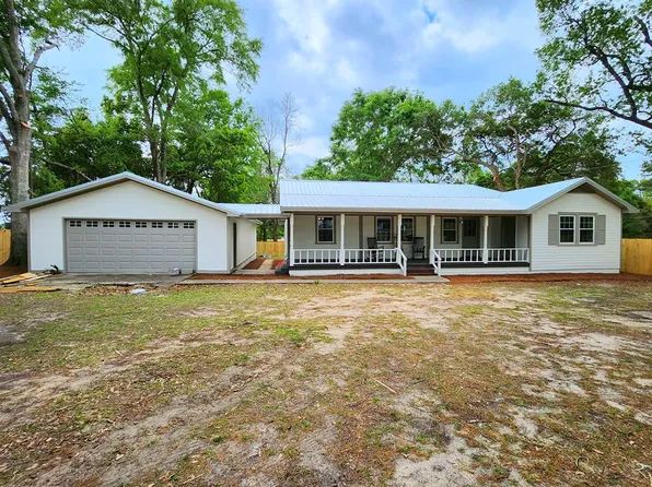 818 Powell Dr, Thomasville, GA 31757