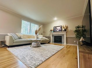 8966 NE 148th Pl, Kenmore, WA 98028