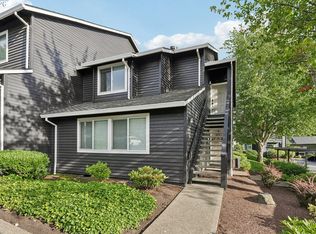 9490 SW 146th Ter APT 8, Beaverton, OR 97007