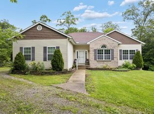 1679 Swope Rd, Bethel, OH 45106