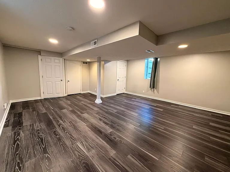 3627 Spring St — Photo 31