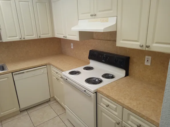 6990 NW 186th St #504, Hialeah, FL 33015