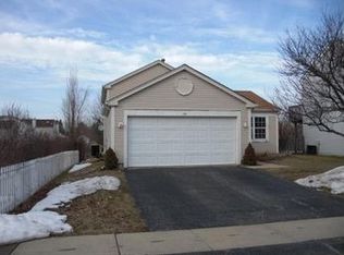 174 E Big Horn Dr, Hainesville, IL 60030